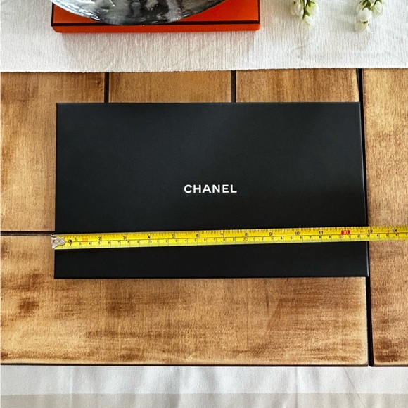 Chanel Pouch Box - Picture 4 of 6